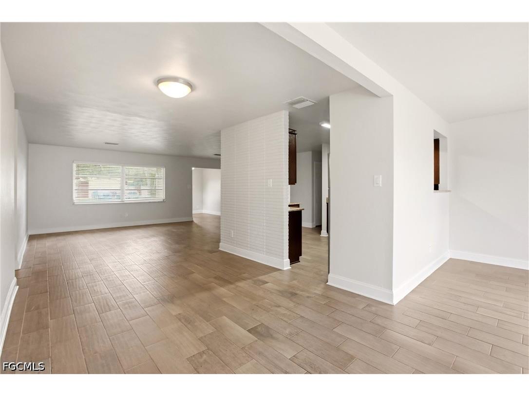 4331 Tufts Avenue Fort Myers FL 33901 2026025120 image16