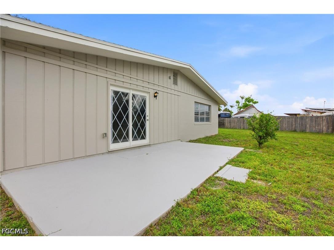 4331 Tufts Avenue Fort Myers FL 33901 2026025120 image43