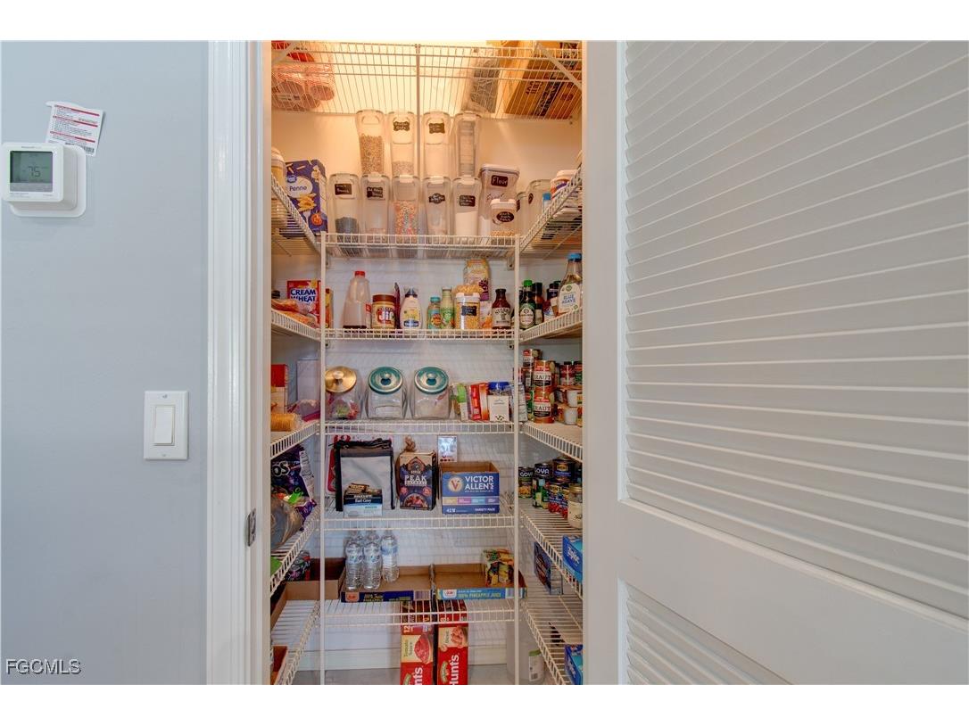 4332 Country Club Boulevard Cape Coral FL 33904 2025021437 image24