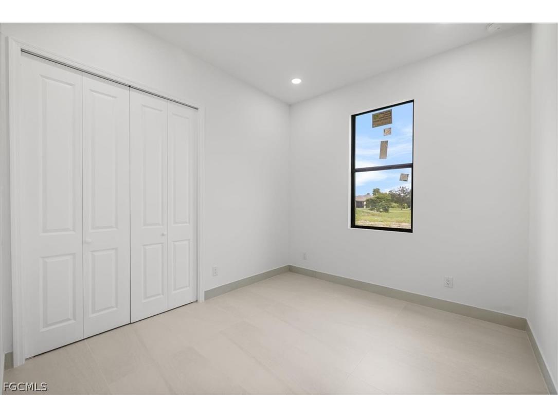 4333 NW 33rd Lane Cape Coral FL 33993 2026010127 image25
