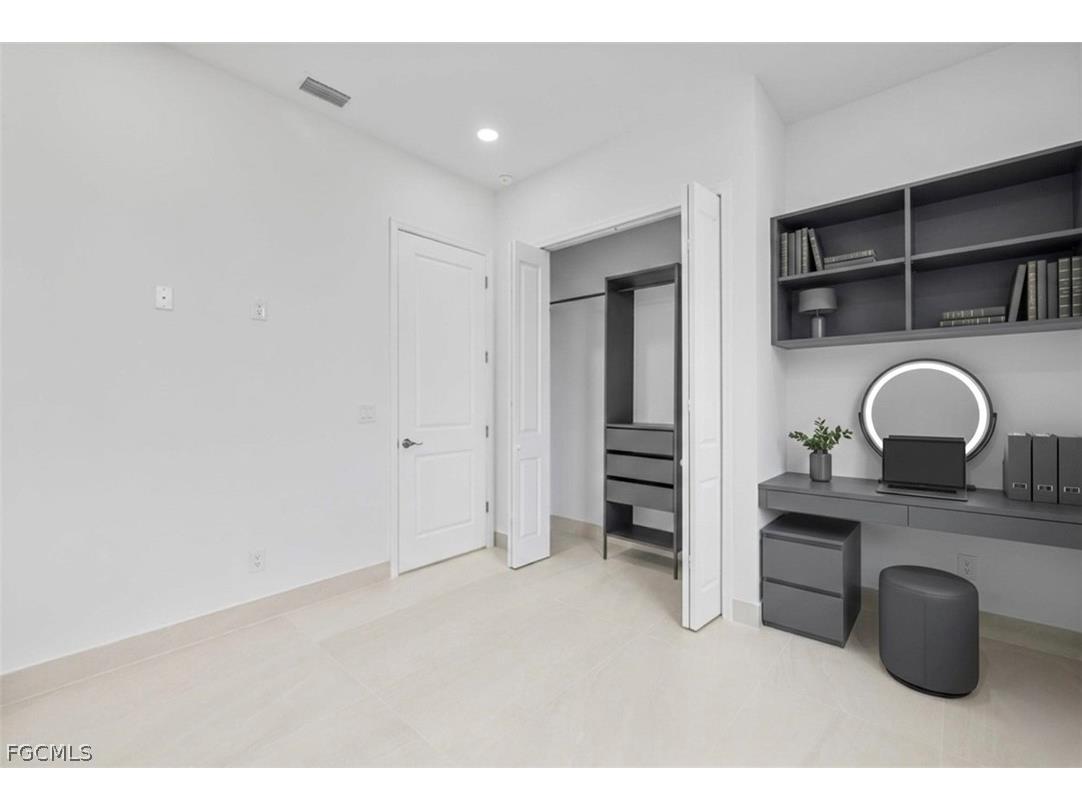 4333 NW 33rd Lane Cape Coral FL 33993 2026010127 image28