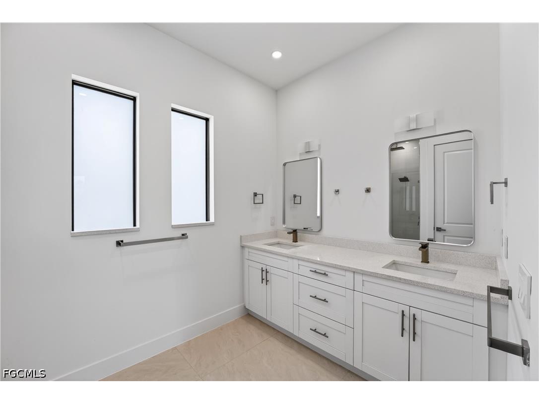 4333 NW 36th Avenue Cape Coral FL 33993 2026019723 image23