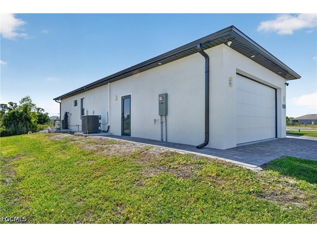 4333 NW 36th Avenue Cape Coral FL 33993 2026019723 image40