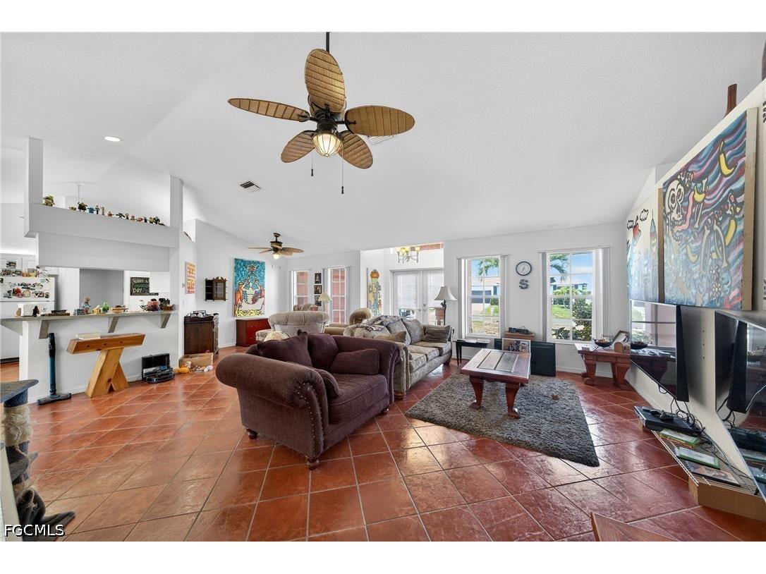 4333 SW 20th Place Cape Coral FL 33914 2026013455 image2