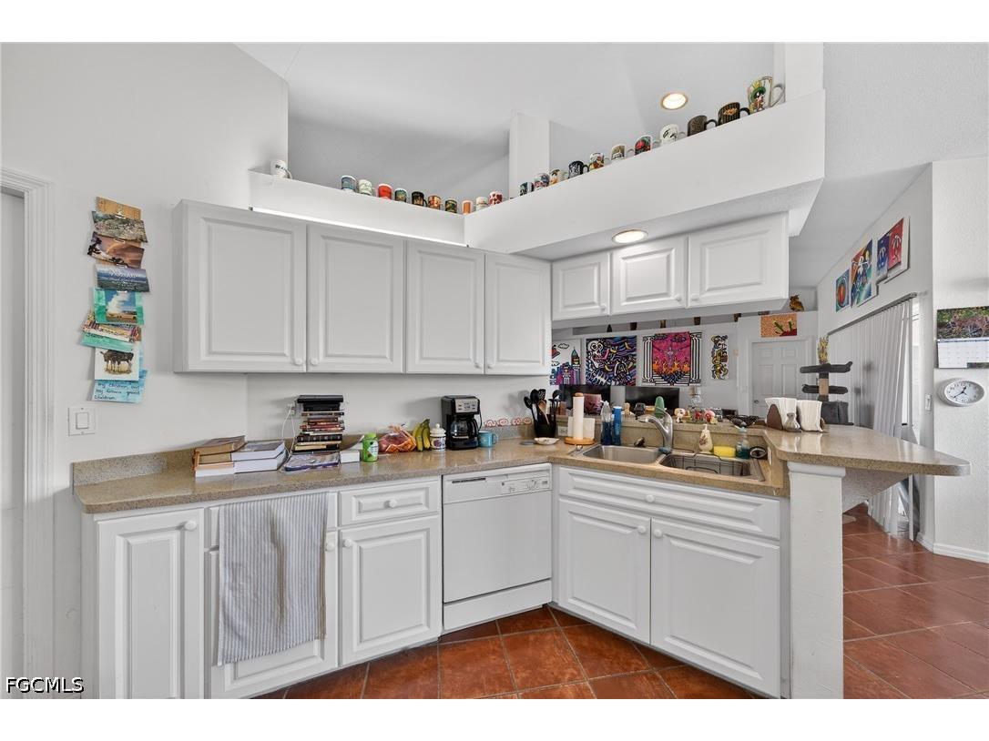 4333 SW 20th Place Cape Coral FL 33914 2026013455 image8