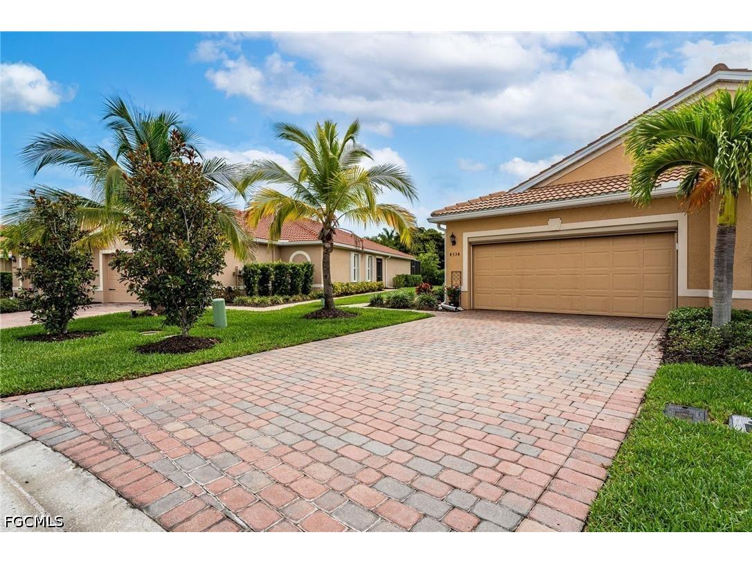 4334 Dutchess Park Road Fort Myers FL 33916 2026019278 image2
