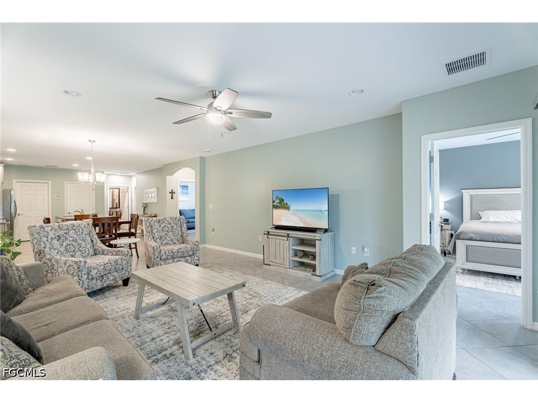 4334 Dutchess Park Road Fort Myers FL 33916 2026019278 image6