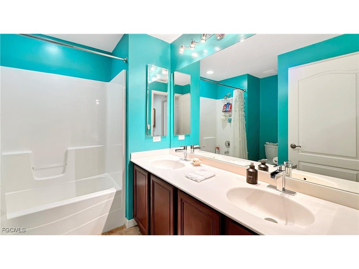 4336 NW 27th Lane Cape Coral FL 33993 2025022158 image29