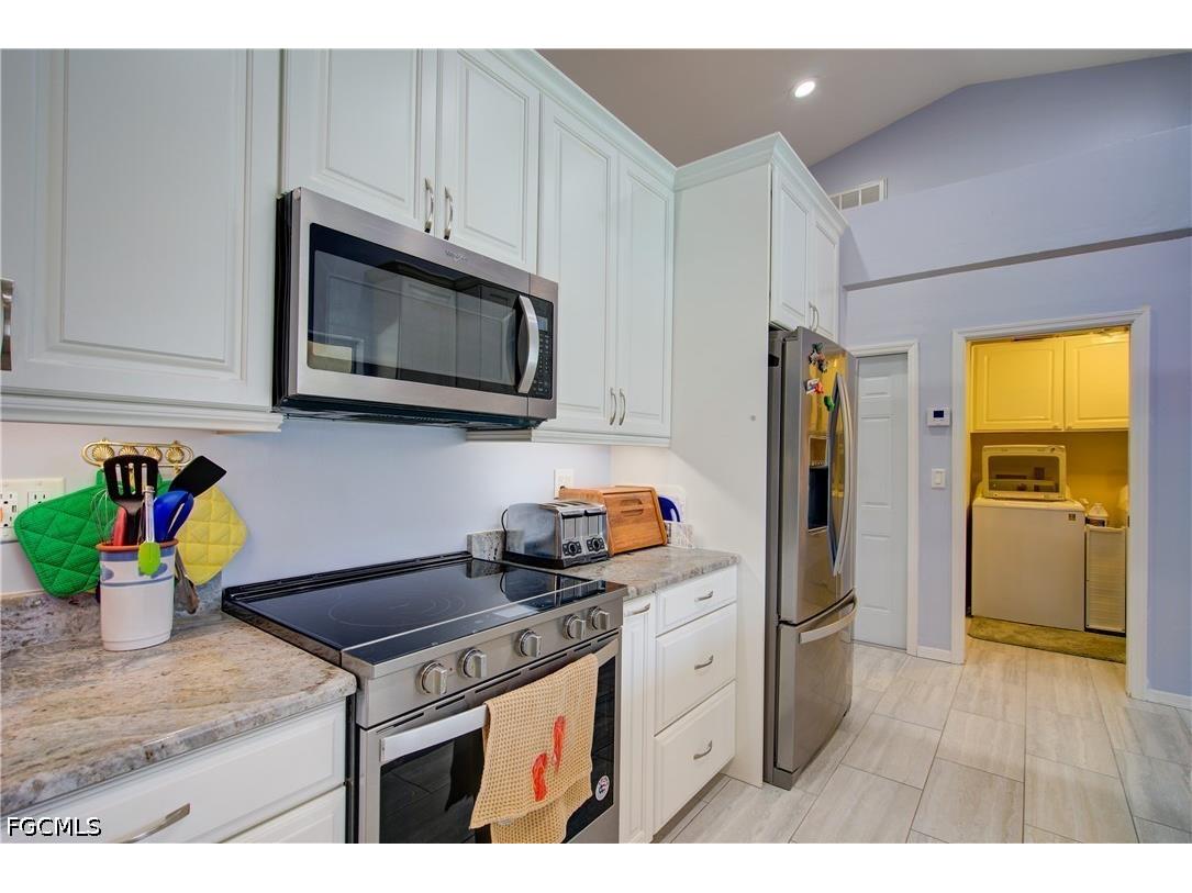 4337 SW 21st Place Cape Coral FL 33914 2026013217 image6