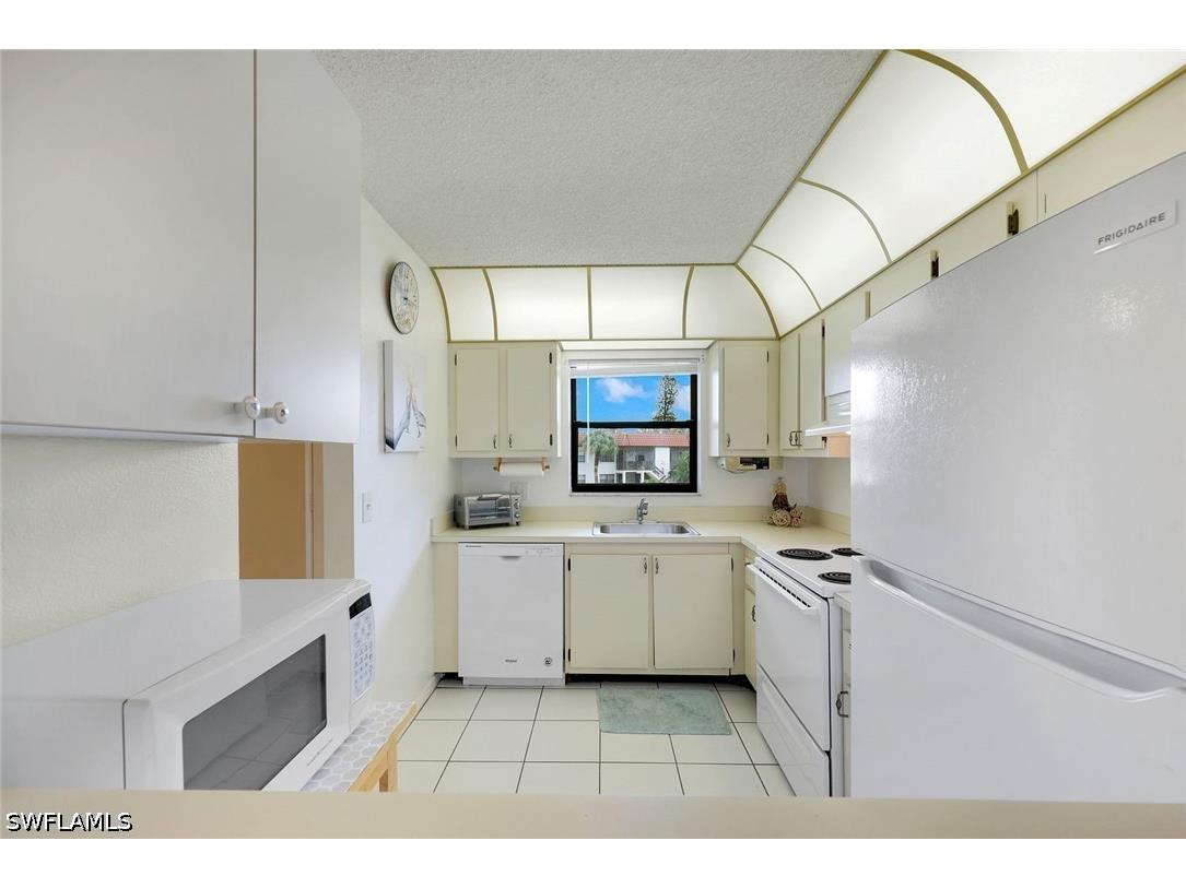 4338 27th Court SW #204 Naples FL 34116 226020120 image6