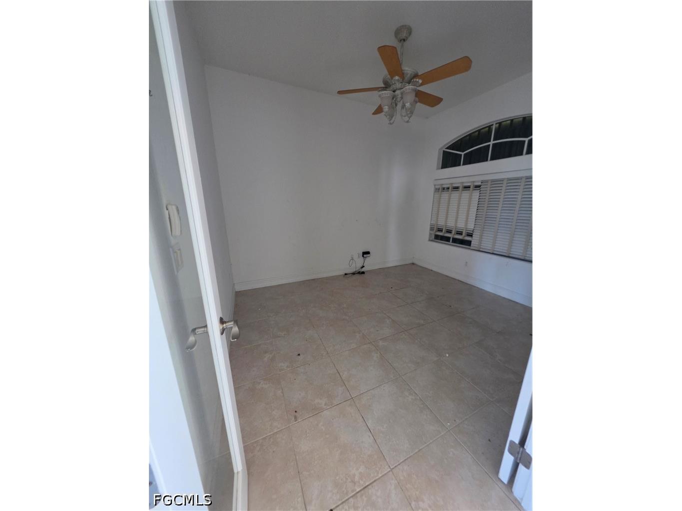 4338 Jacaranda Parkway W Cape Coral FL 33993 2026023872 image10