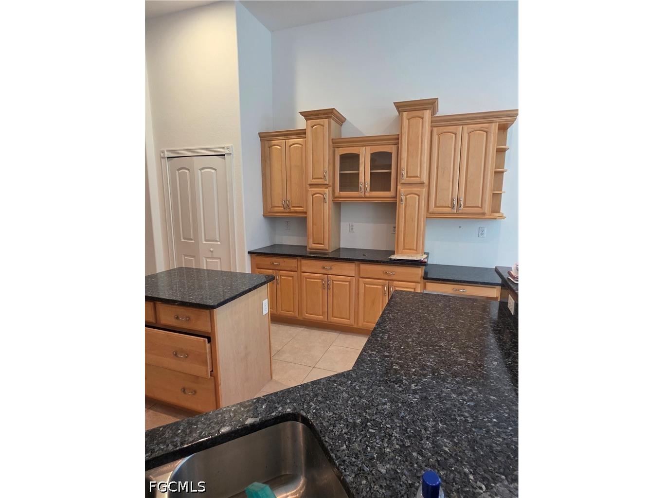 4338 Jacaranda Parkway W Cape Coral FL 33993 2026023872 image3