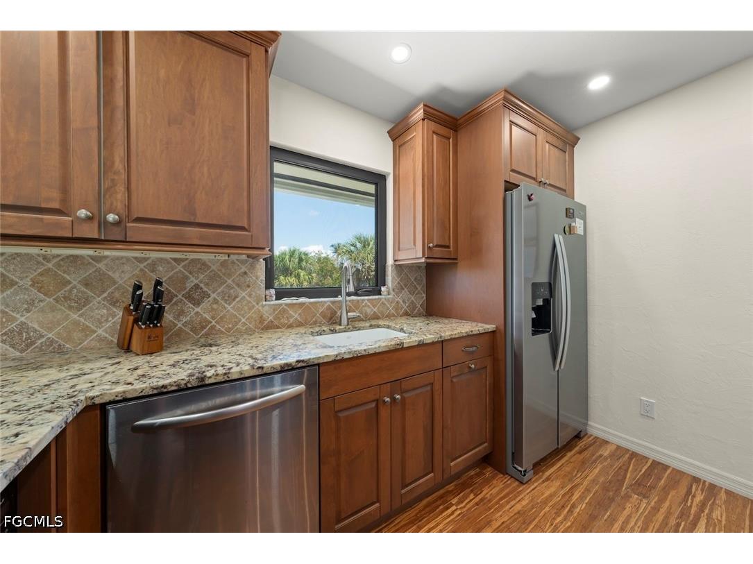 4339 Gulf Pines Drive Sanibel FL 33957 2026013961 image18
