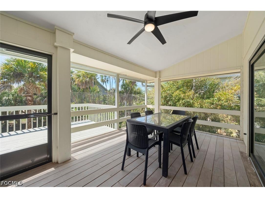 4339 Gulf Pines Drive Sanibel FL 33957 2026013961 image35