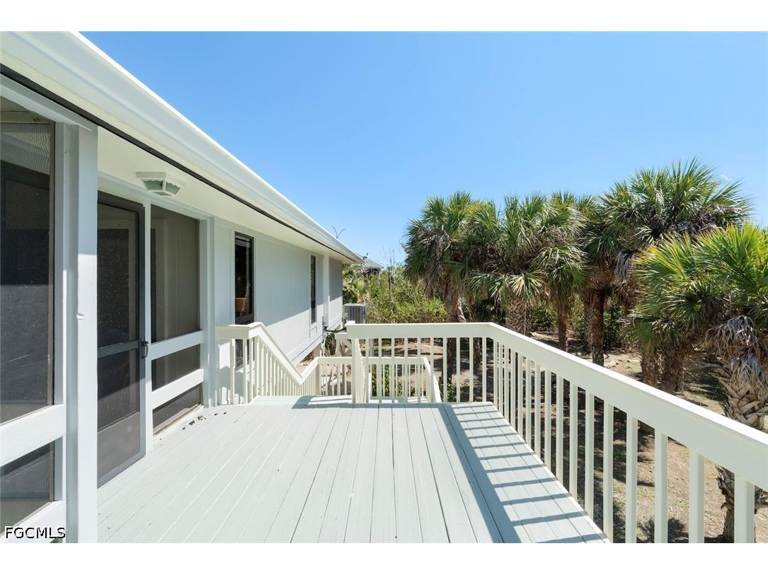 4339 Gulf Pines Drive Sanibel FL 33957 2026013961 image37