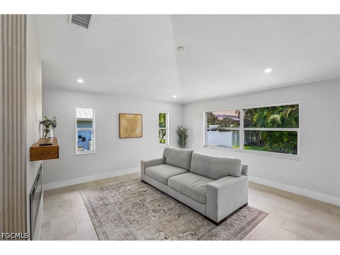 4339 SW 25th Place Cape Coral FL 33914 2026026572 image12