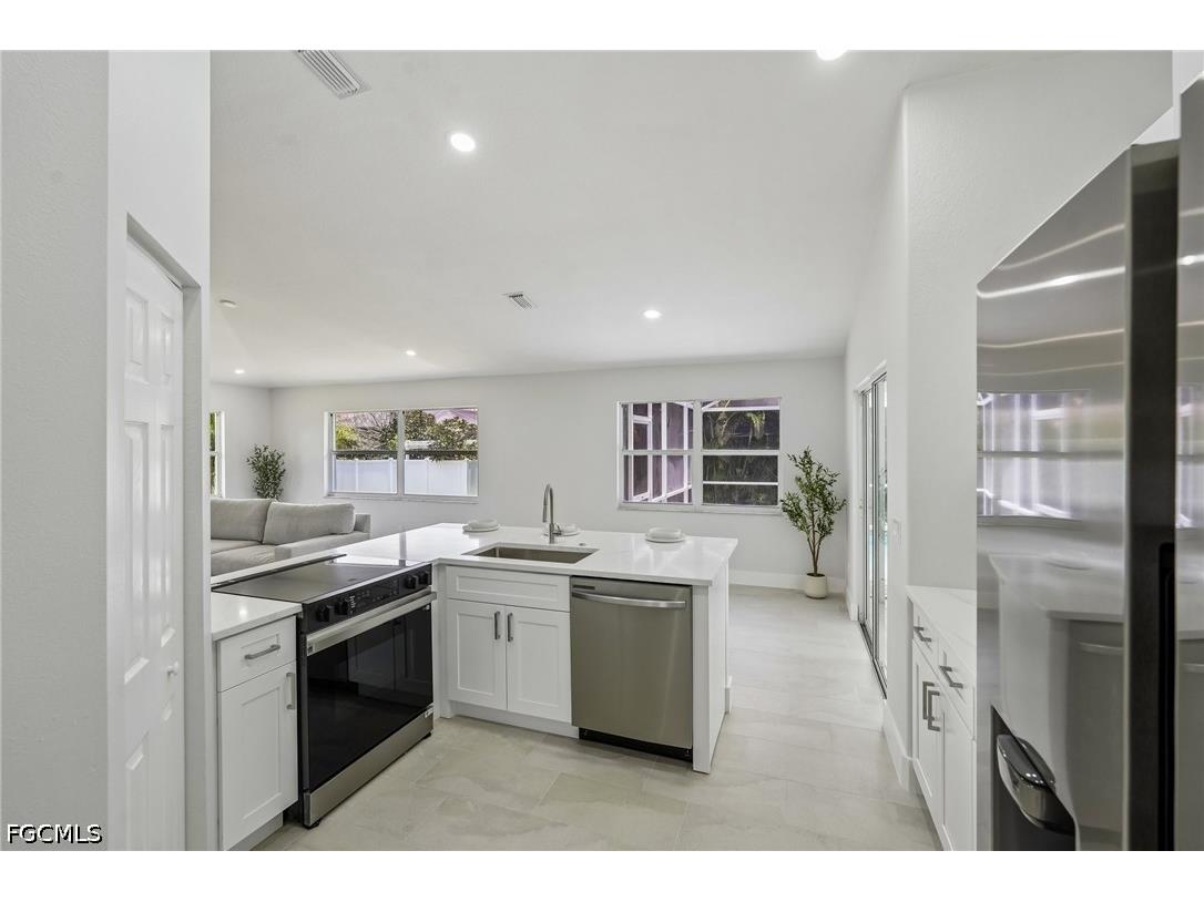 4339 SW 25th Place Cape Coral FL 33914 2026026572 image14