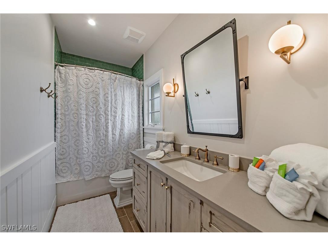 434 3rd Avenue S Naples FL 34102 226009344 image10