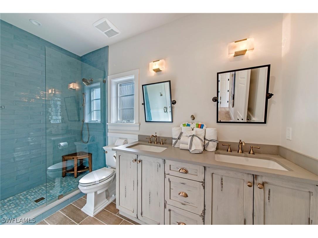 434 3rd Avenue S Naples FL 34102 226009344 image13