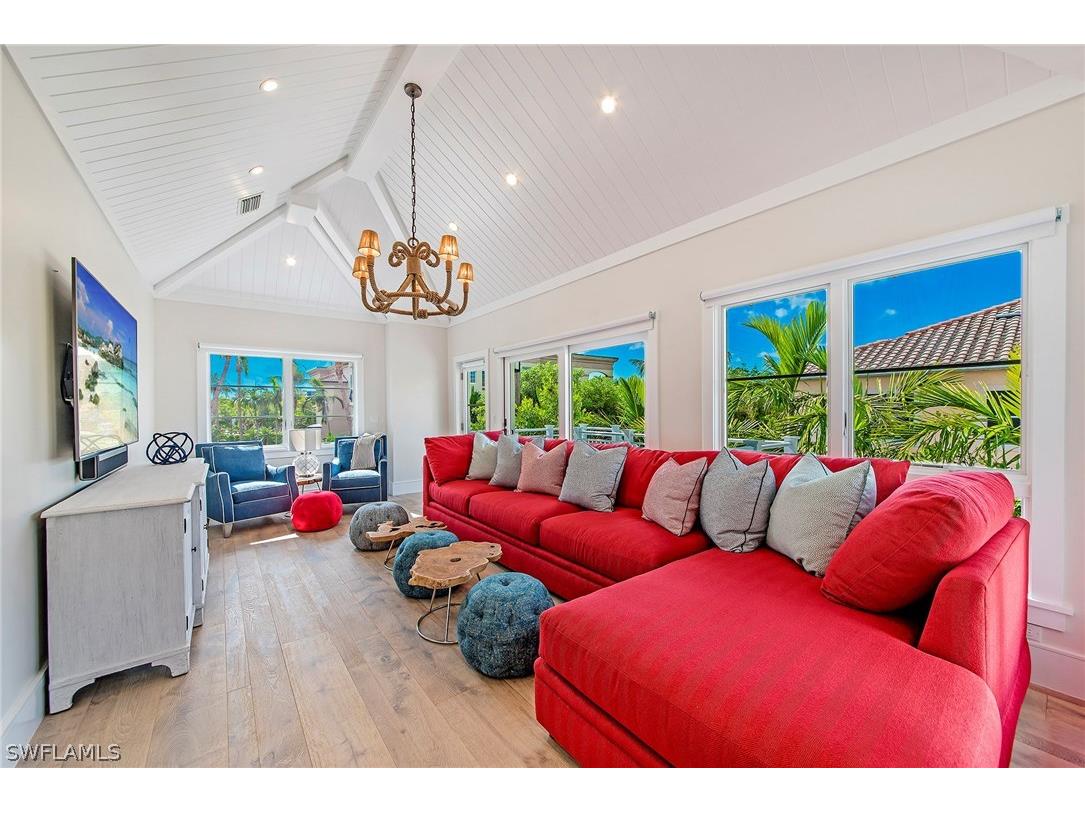 434 3rd Avenue S Naples FL 34102 226009344 image15