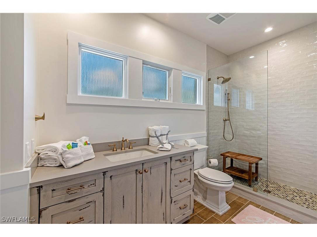 434 3rd Avenue S Naples FL 34102 226009344 image8