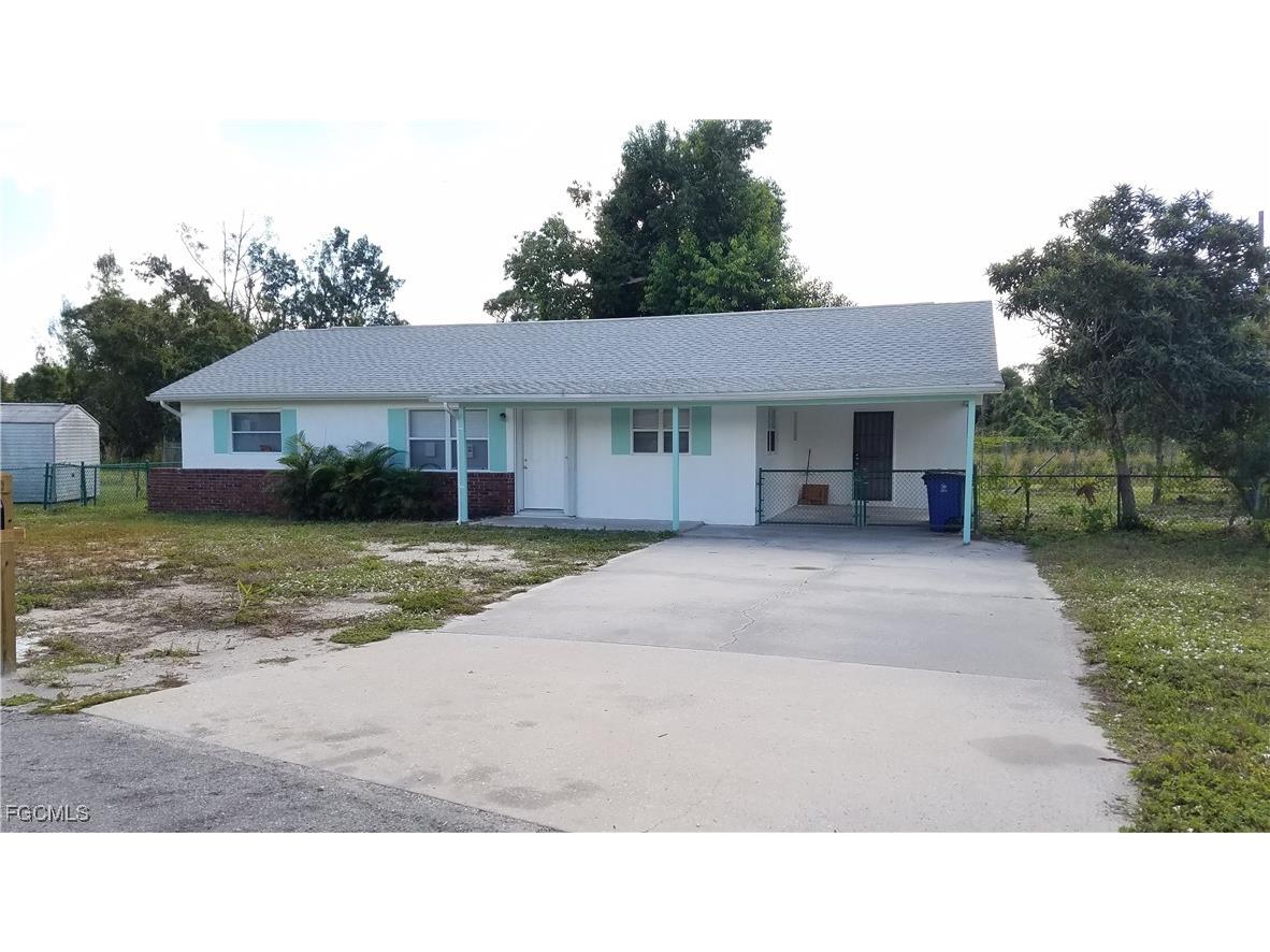 434 Buena Vista Boulevard S Fort Myers FL 33905 2025009339 image1