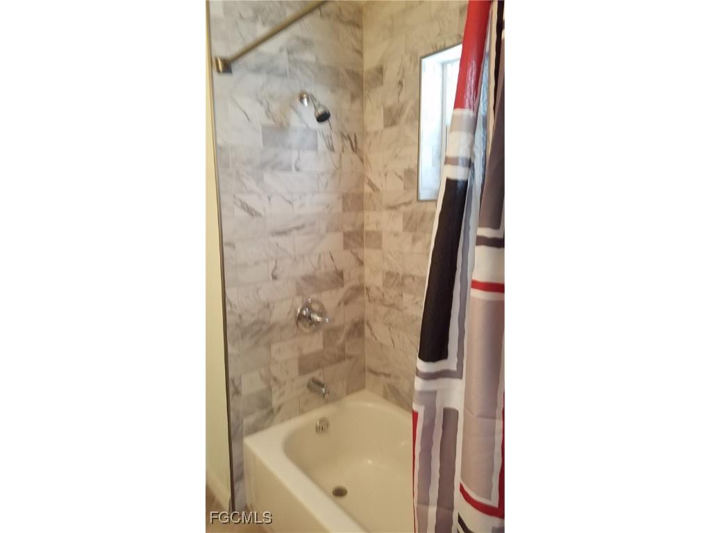 434 Buena Vista Boulevard S Fort Myers FL 33905 2025009339 image16