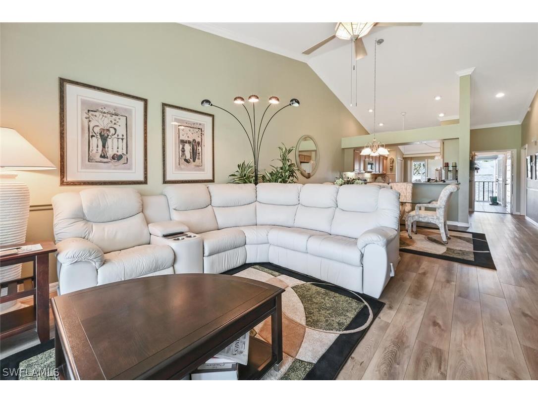 434 Country Hollow Court #F 204 Naples FL 34104 223003101 image1