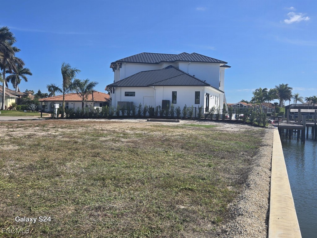 434 Tarpon Court Marco Island FL 34145 2025023204 image16