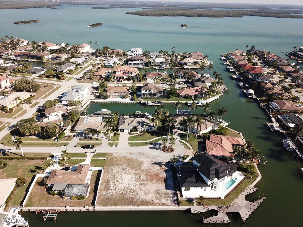 434 Tarpon Court Marco Island FL 34145 2025023204 image8