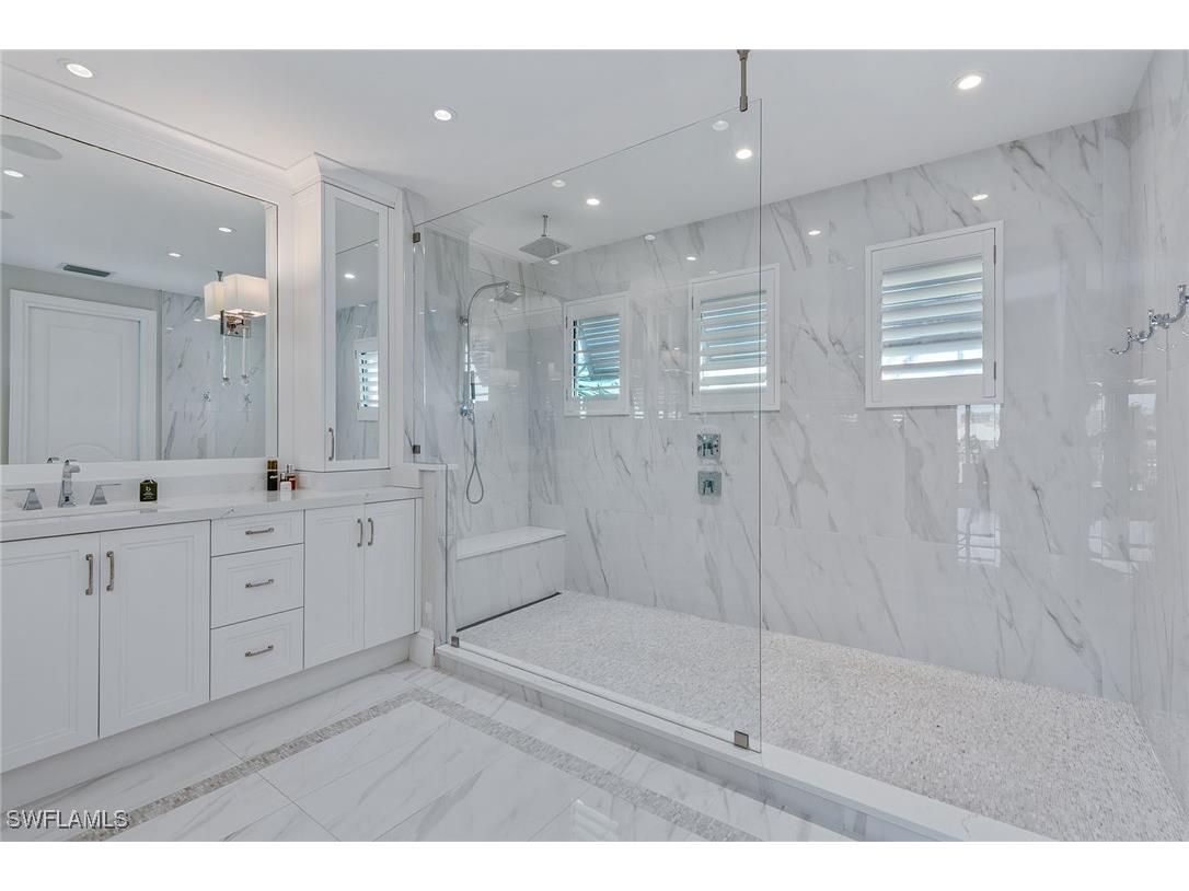 434 Trade Winds Avenue Naples FL 34108 225063330 image25