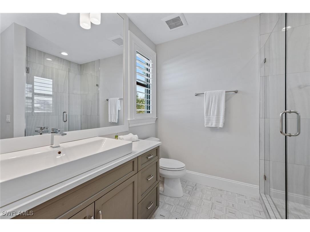 434 Trade Winds Avenue Naples FL 34108 225063330 image33