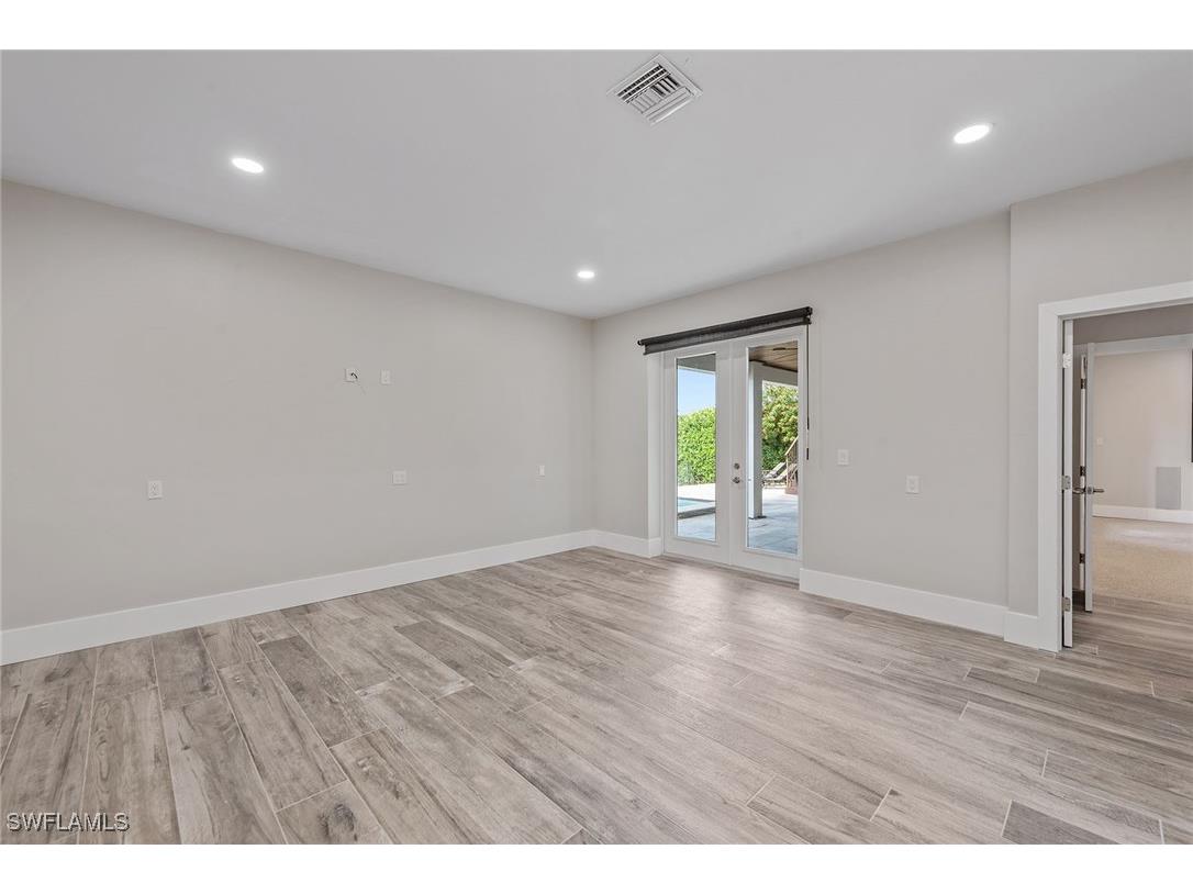 434 Trade Winds Avenue Naples FL 34108 225063330 image41