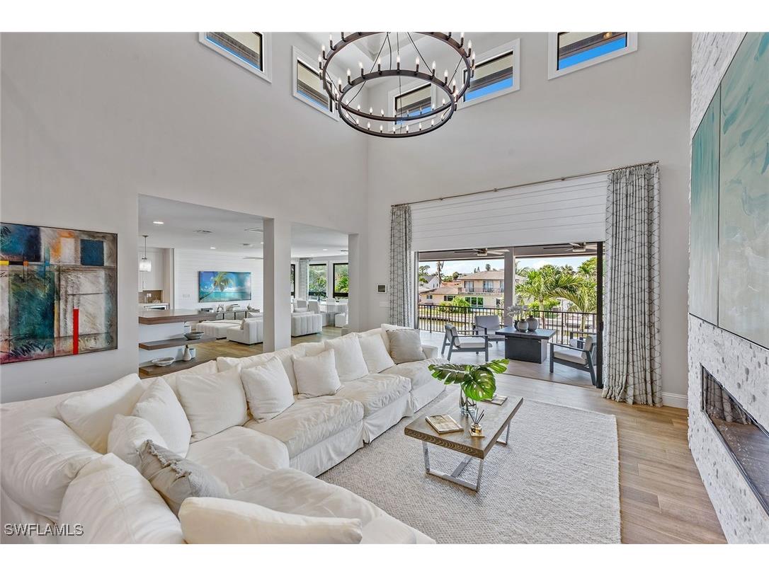 434 Trade Winds Avenue Naples FL 34108 225063330 image6