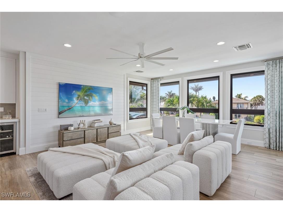 434 Trade Winds Avenue Naples FL 34108 225063330 image7