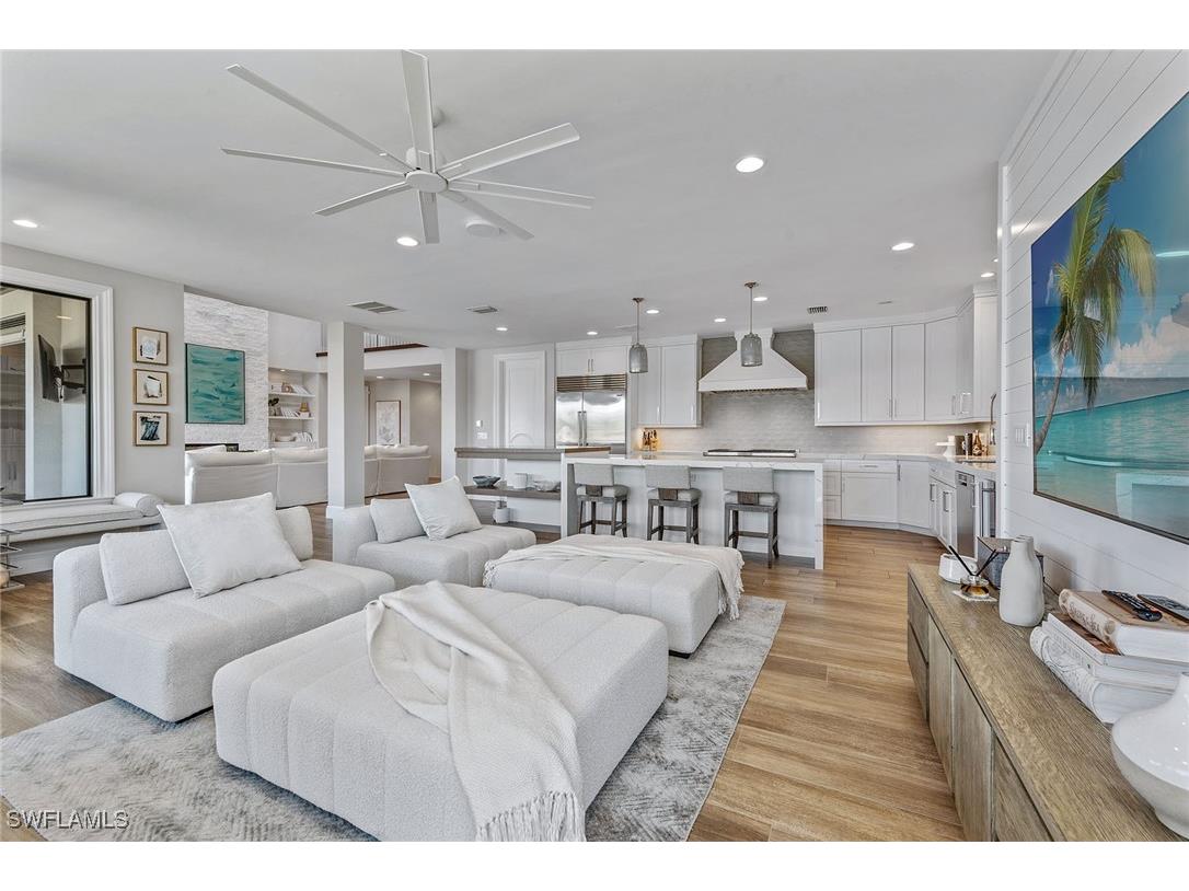 434 Trade Winds Avenue Naples FL 34108 225063330 image9