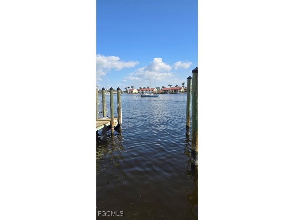 434 Tudor Drive #1H Cape Coral FL 33904 2025016921 image25