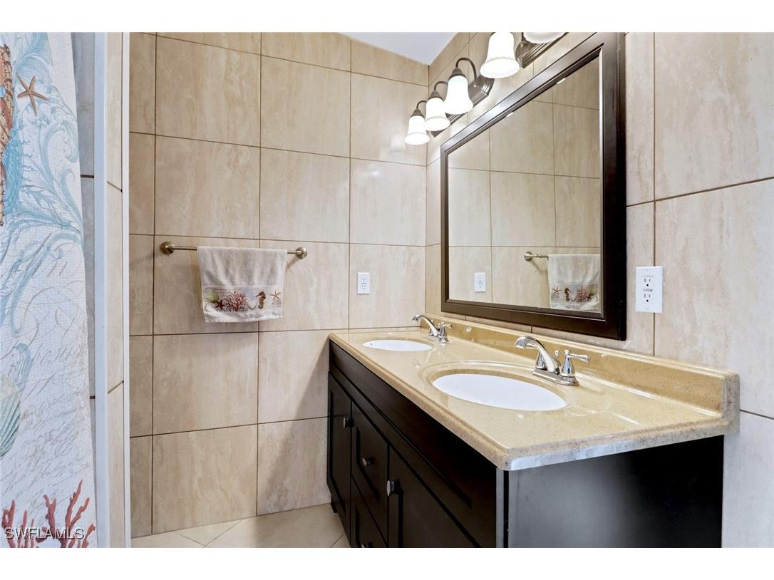 4340 S Canal Circle North Fort Myers FL 33903 225071143 image17