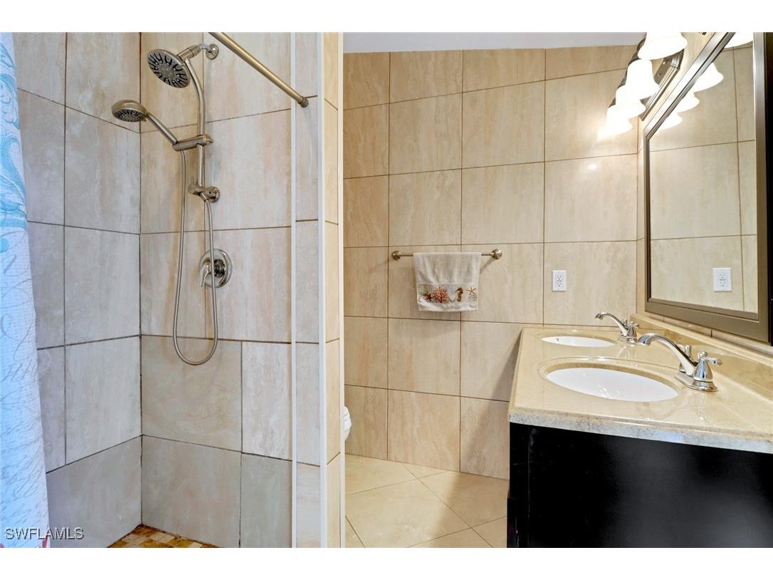 4340 S Canal Circle North Fort Myers FL 33903 225071143 image18