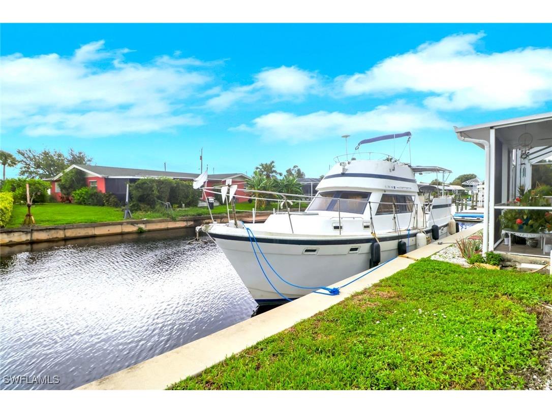 4340 S Canal Circle North Fort Myers FL 33903 225071143 image3