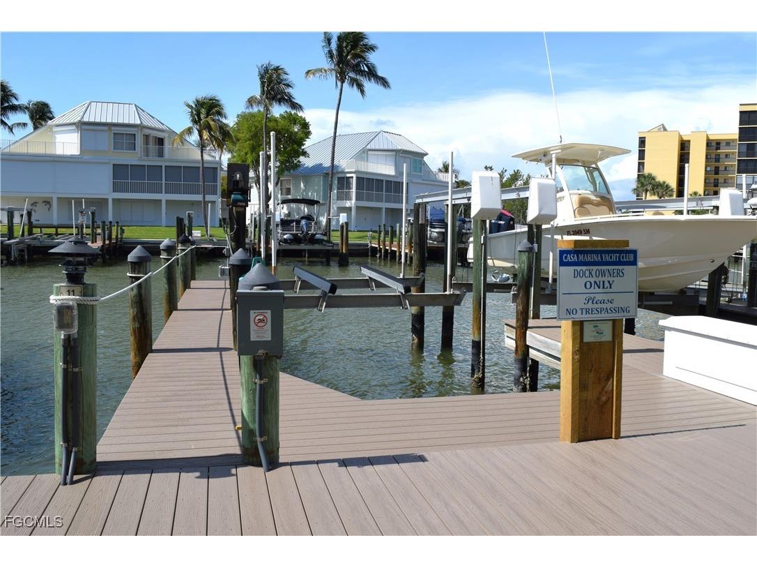 4341 Bay Beach Lane Fort Myers Beach FL 33931 2025023377 image1