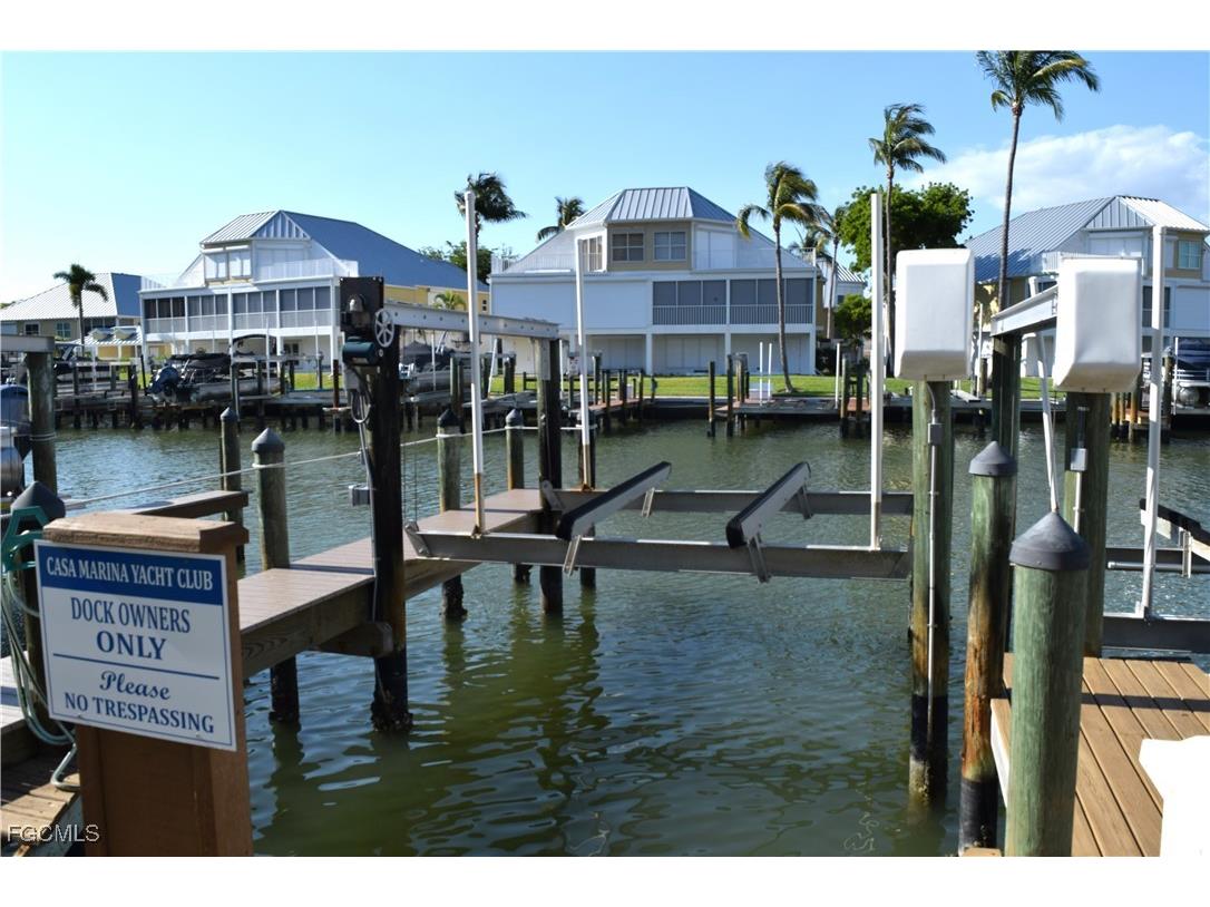 4341 Bay Beach Lane Fort Myers Beach FL 33931 2025023377 image5