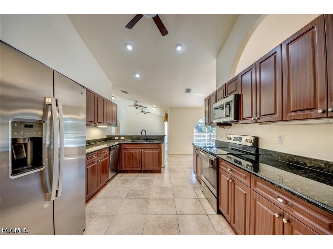 4341 SW 25th Court Cape Coral FL 33914 2026019109 image2