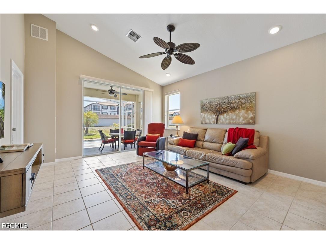 4342 Avian Avenue Fort Myers FL 33916 2026018336 image13