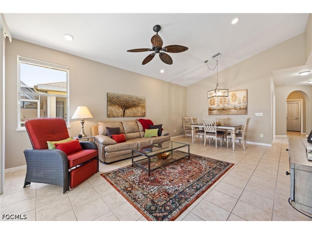 4342 Avian Avenue Fort Myers FL 33916 2026018336 image16
