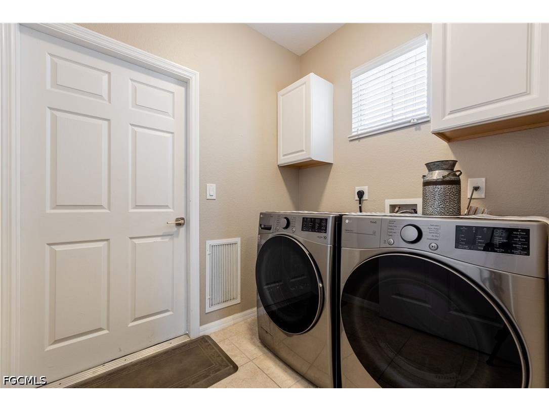 4342 Avian Avenue Fort Myers FL 33916 2026018336 image26