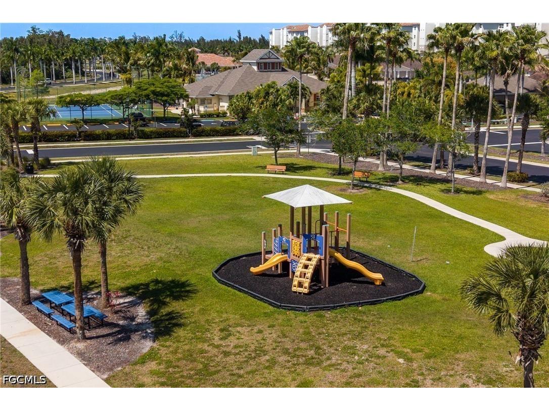 4342 Avian Avenue Fort Myers FL 33916 2026018336 image44