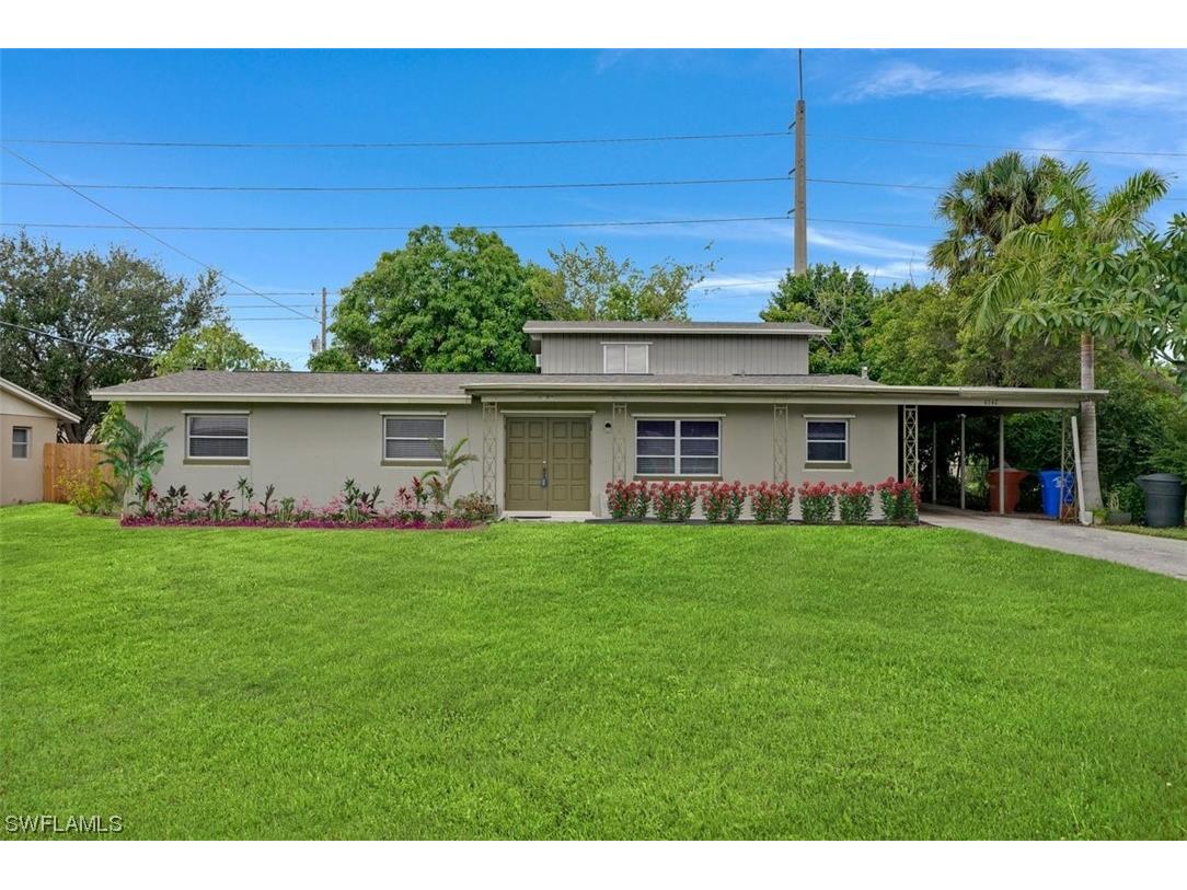 4342 Tufts Avenue Fort Myers FL 33901 223070767 image1
