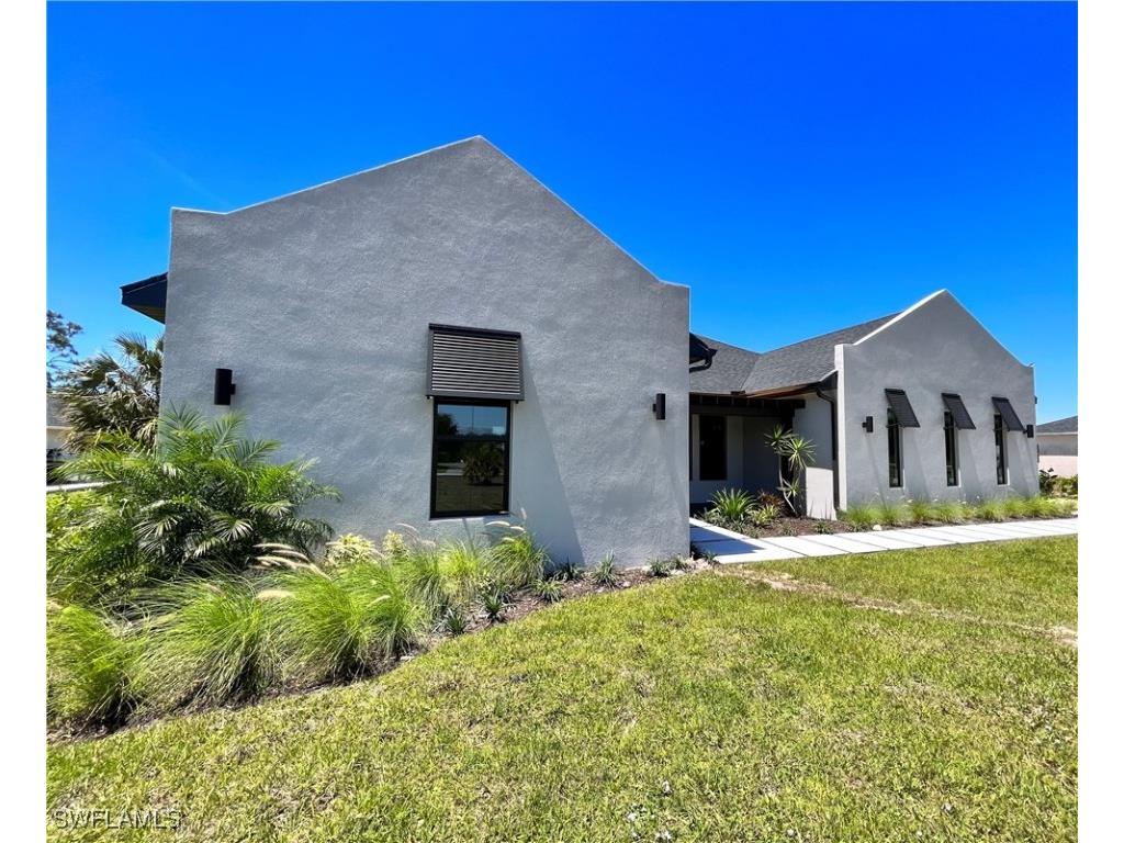 4343 10th Street NE Naples FL 34120 226004396 image2