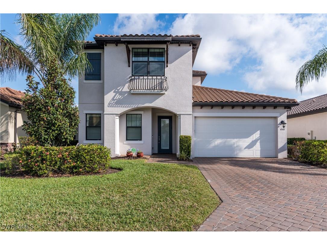4343 Bismark Way Naples FL 34119 223024962 image1